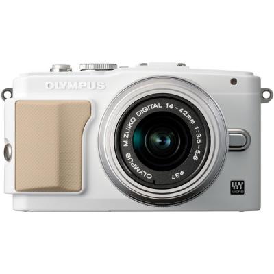 Цифровий фотоапарат Olympus E-PL5 14-42 mm white/silver (V205041WE000) - зображення 1