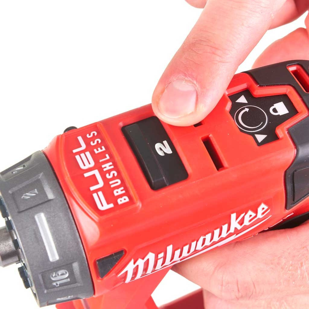 Шуруповерт Milwaukee M12 FDDXKIT-0X, 34Нм, 4 насадки FIXTEC, HD кейс (без АКБ та ЗП) (4933471332) - зображення 3