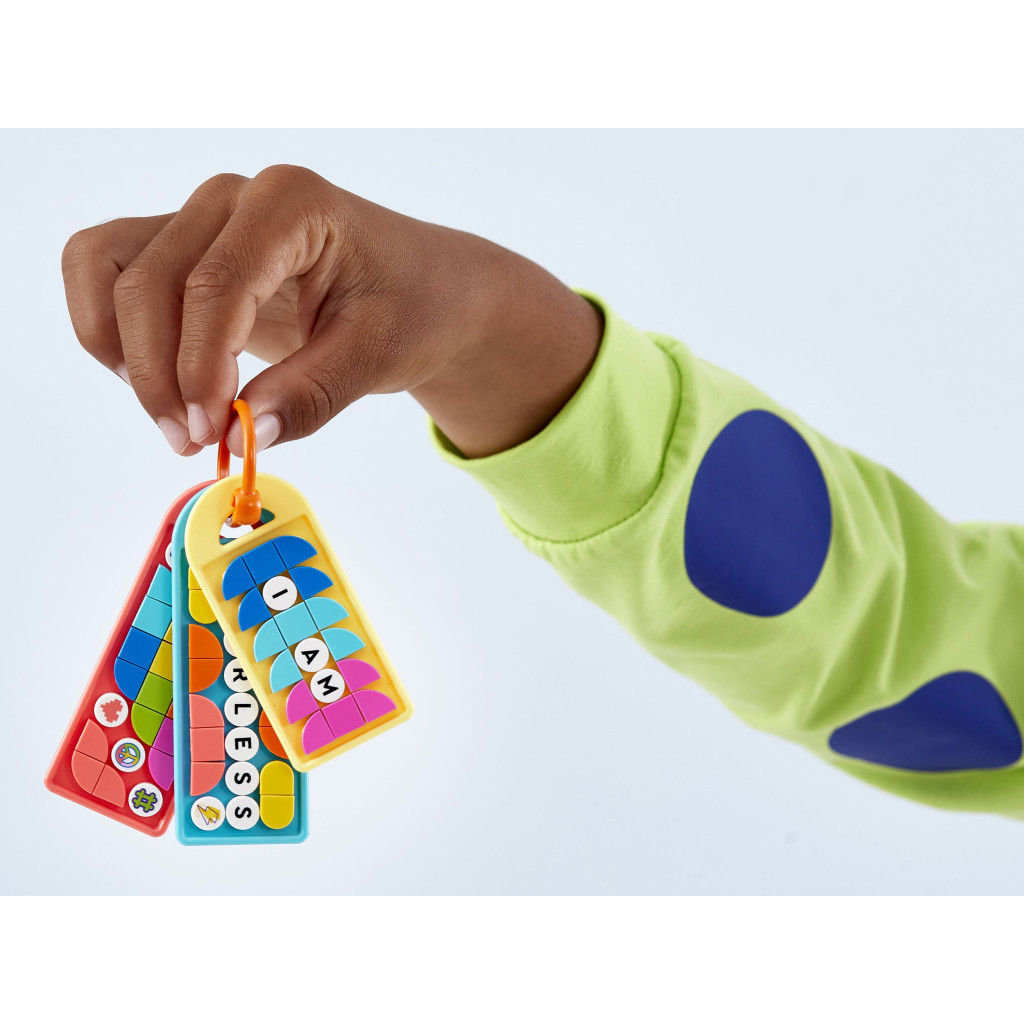 Конструктор LEGO DOTS Великий набір бирок для сумок: написи 228 деталей (41949) - зображення 3