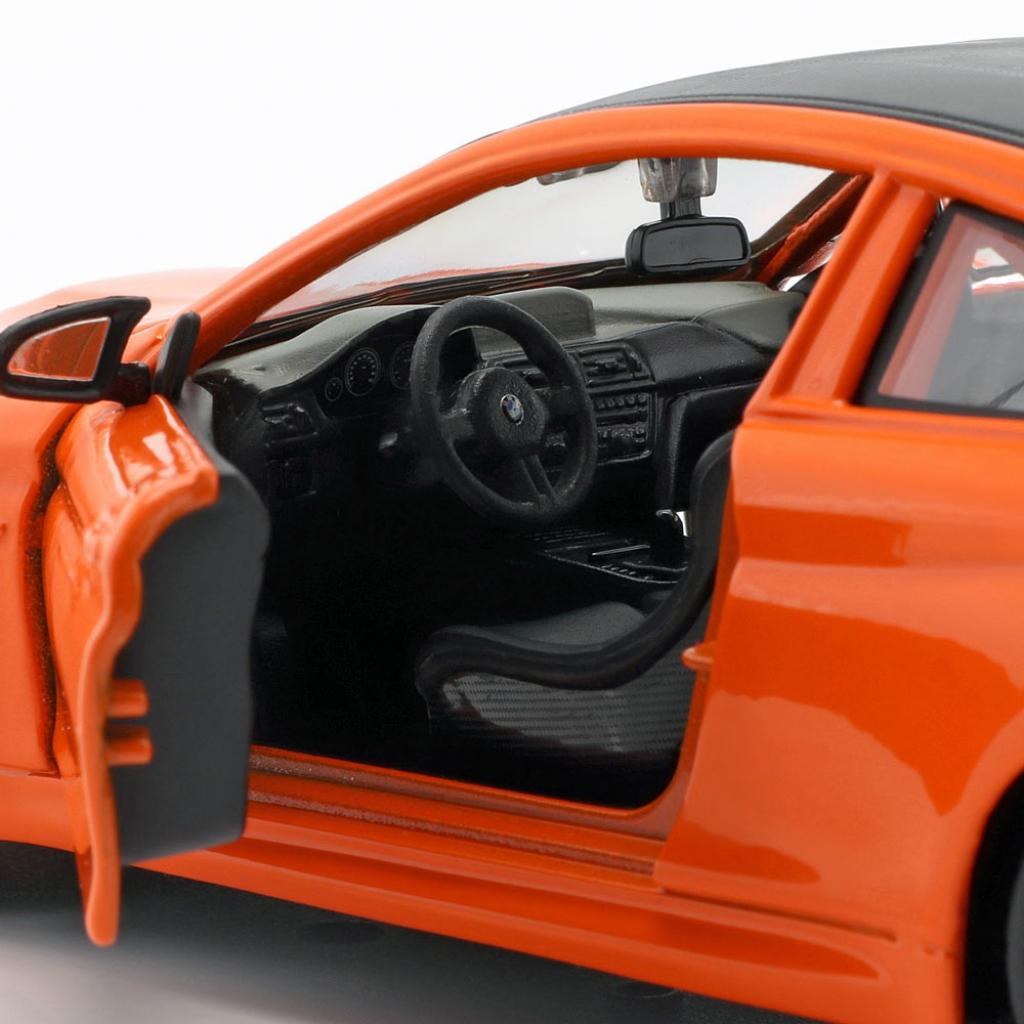 Машина Maisto BMW M4 GTS помаранчевий металік (1:24) (31246 met. orange) - зображення 4