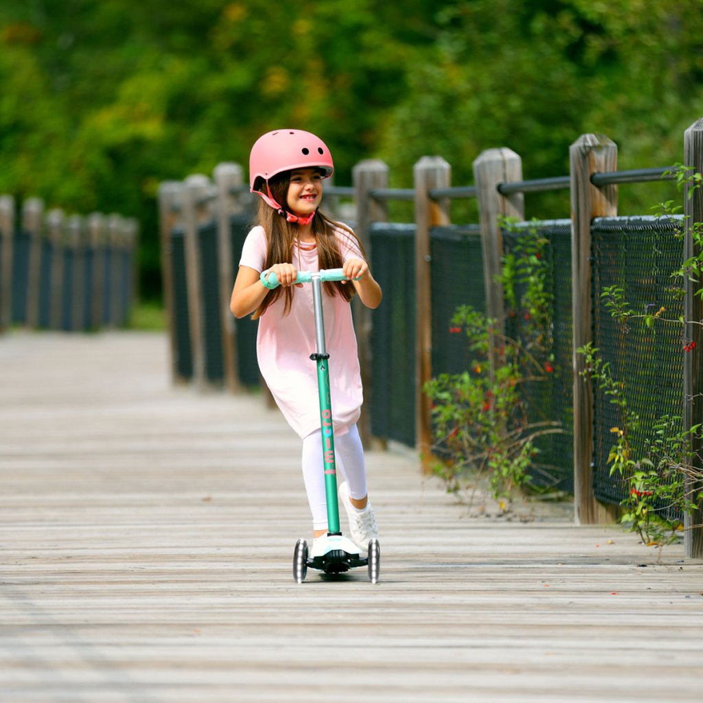 Самокат Micro Maxi Deluxe Mint LED (MMD144) - зображення 4