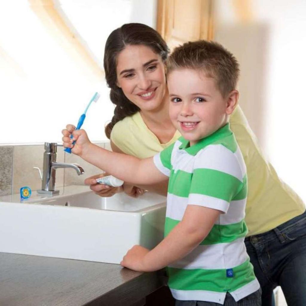 Дитяча зубна щітка Chicco малинова (2900990799862) (09079.10.20) - зображення 2