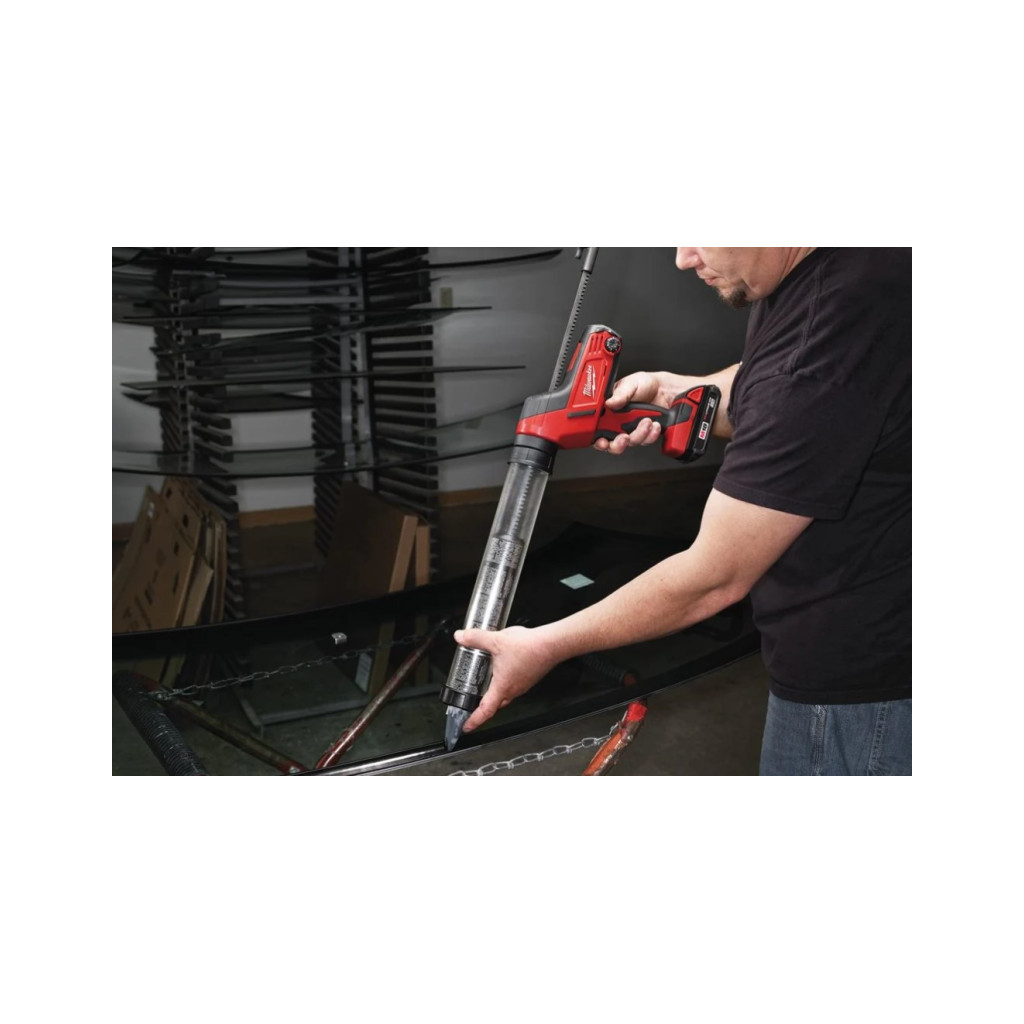 Пістолет для герметика Milwaukee C18 PCG/600T-201B 600 мл, 2Ah, сумка (4933441808) - изображение 4