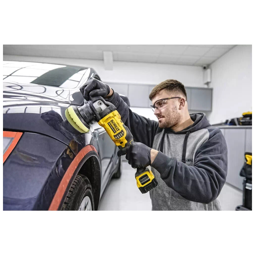 Шліфувальна машина DeWALT полірувальна 18В XR Li-Ion, безщіткова, 2000 - 5500 об/хв (без АКБ та ЗП) (DCM848N) - зображення 6