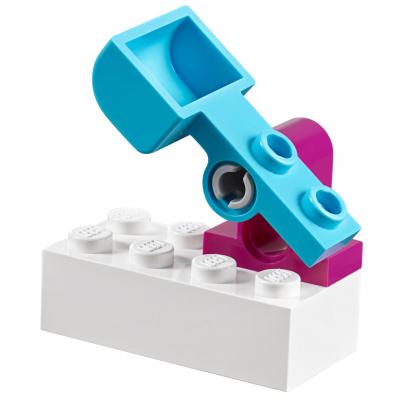 Конструктор LEGO Juniors Ігровий майданчик Ельзи та Анни (10736) - зображення 8
