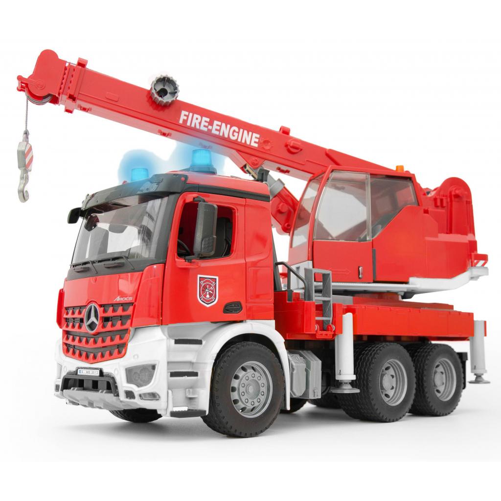 Спецтехніка Bruder Велика пожежна машина з краном МВ Arocs (03675) - зображення 1