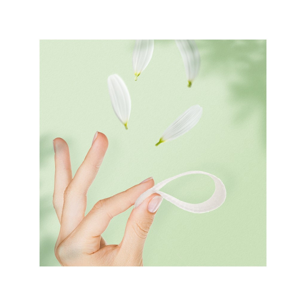 Щоденні прокладки Naturella Green Tea Light 52 шт. (8001090603883) - зображення 6