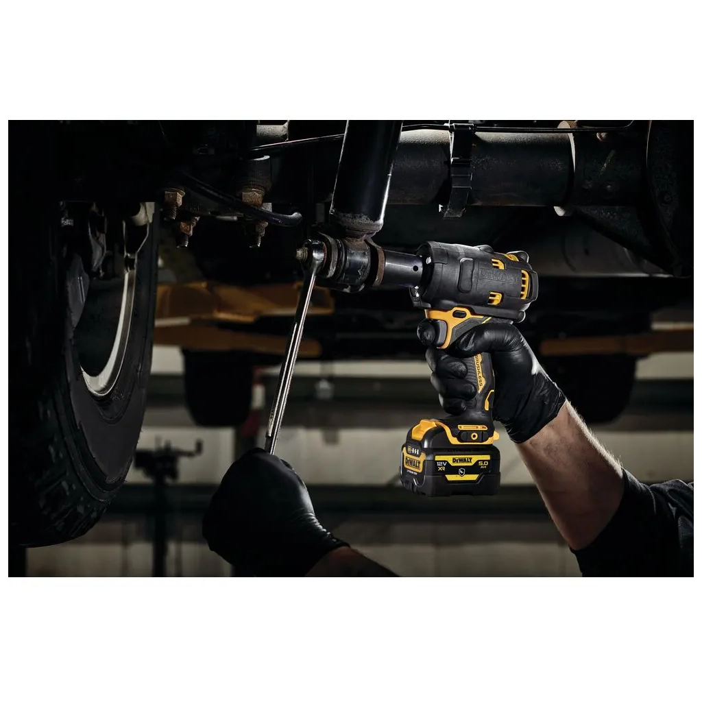 Гайковерт DeWALT 12 В XR Li-lon, 338 Нм, 1 АКБ та ЗП, чохол (DCF901P1G) - изображение 9