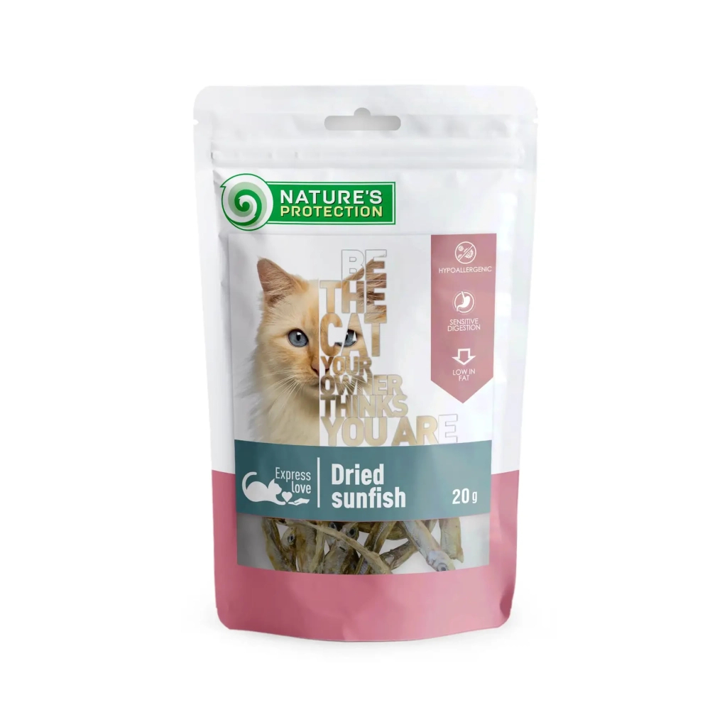 Ласощі для котів Nature's Protection snacks for cats dried sunfish 20 г (SNK46117) - зображення 1