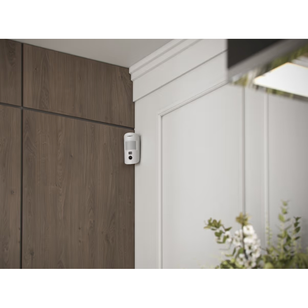 Датчик руху Ajax MotionCam HDR white - изображение 8