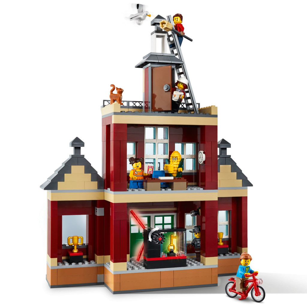 Конструктор LEGO City Міська площа 1517 деталей (60271) - зображення 4