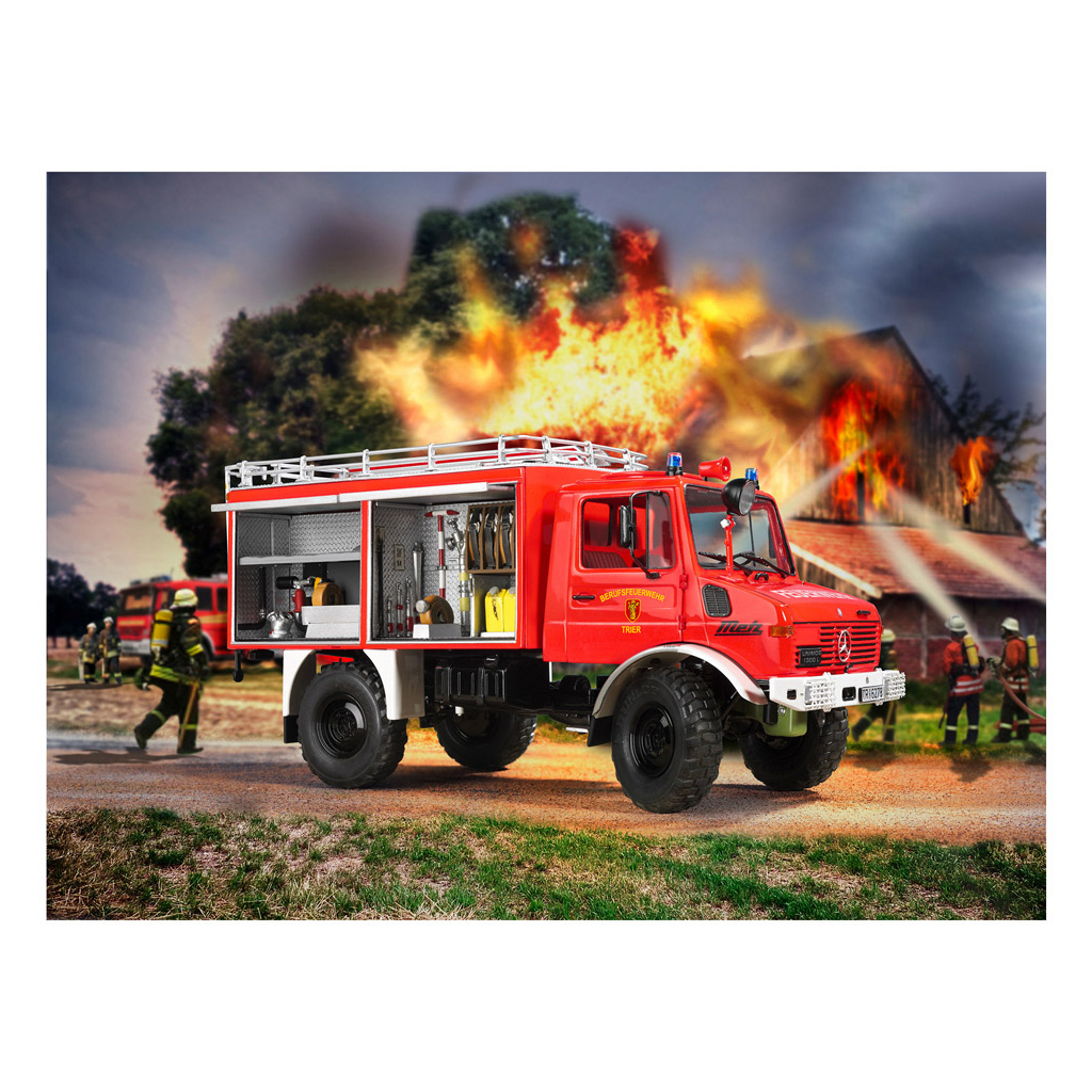 Збірна модель Revell Пожежна машина Unimog U1300L TLF 8/18 рівень 5 масштаб 1:24 (RVL-07512) - зображення 8