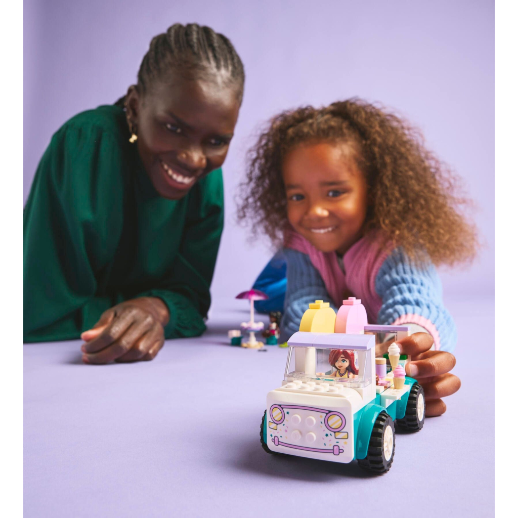 Конструктор LEGO Friends Хартлейк-Сіті. Фургон із морозивом (42644) - зображення 8