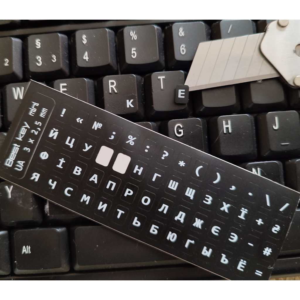 Наклейка на клавіатуру BestKey мініатюрна непрозора чорна, 56, білий (BKm4WHI/045) - зображення 2
