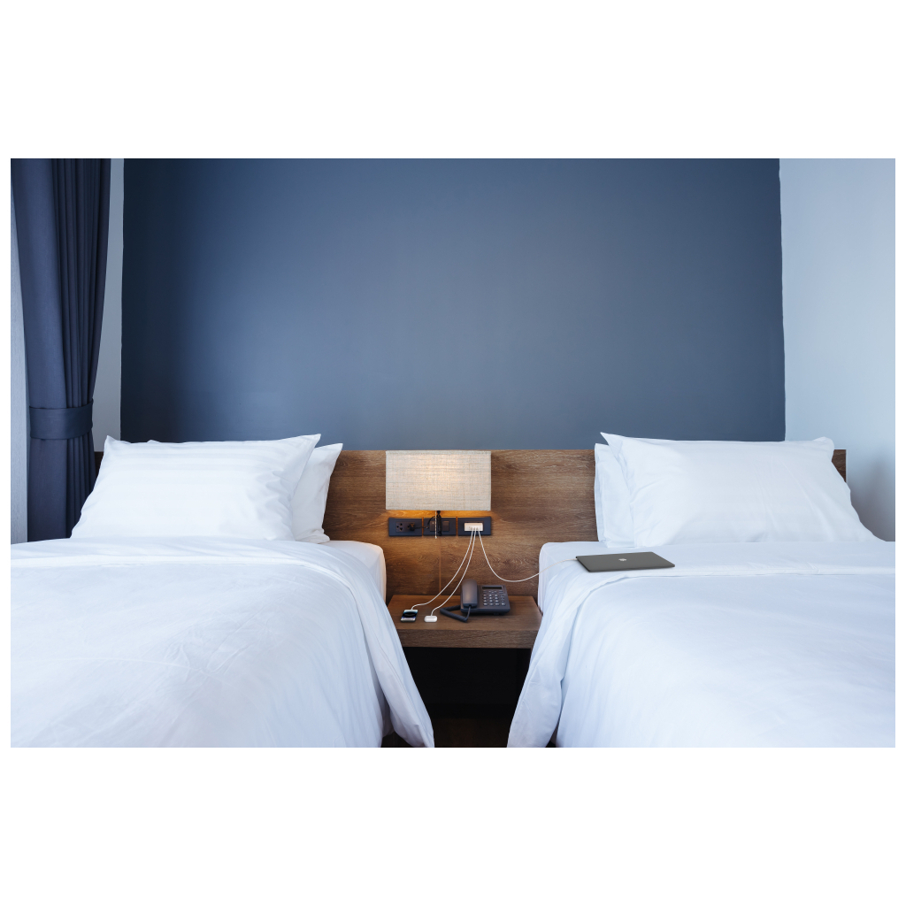 Зарядний пристрій Belkin 140W 3хUSB-С GAN PD PPS USB-A White (WCH014BTWH) - зображення 4