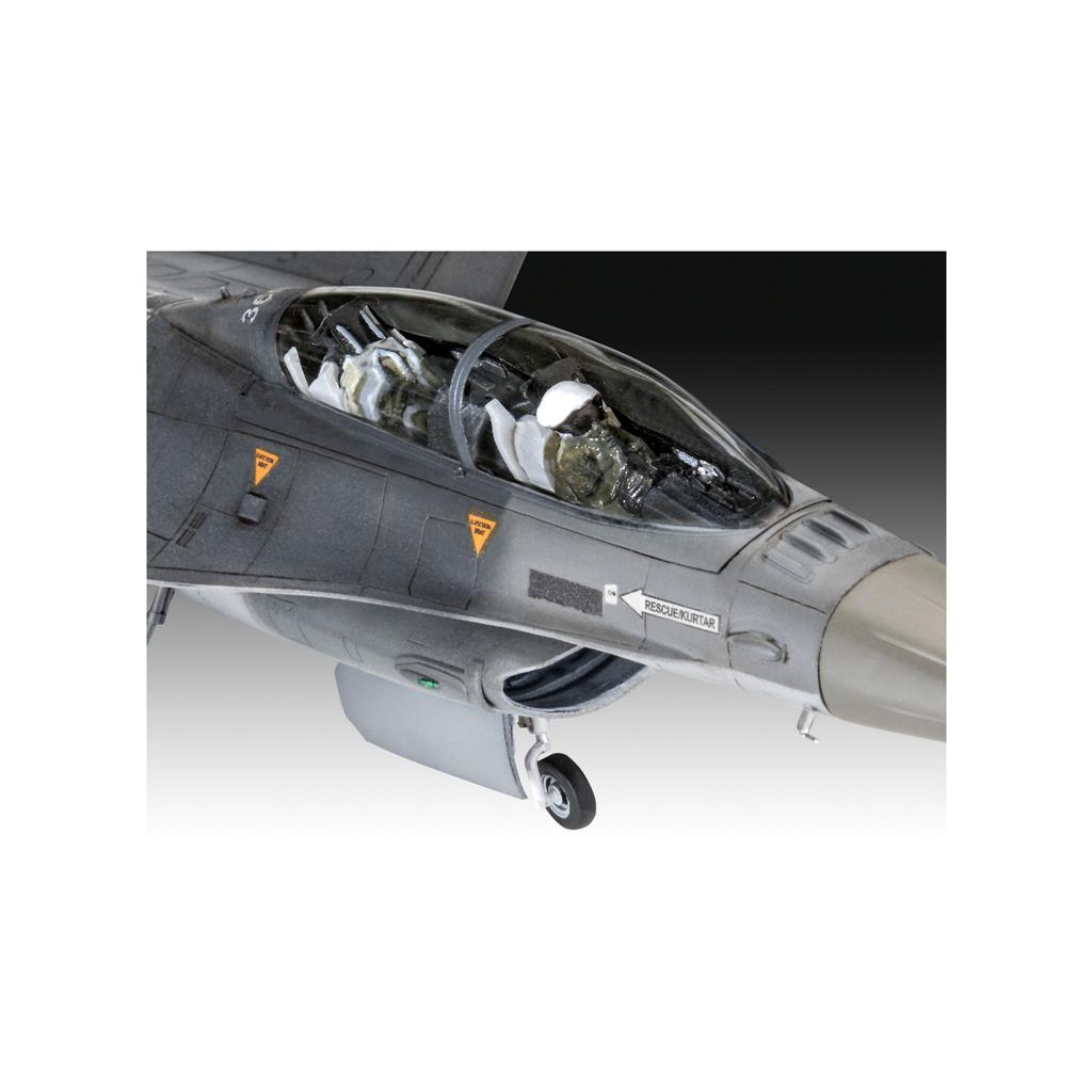 Збірна модель Revell Літак F-16D Tigermeet 2014 рівень 4, 1:72 (RVL-03844) - зображення 5