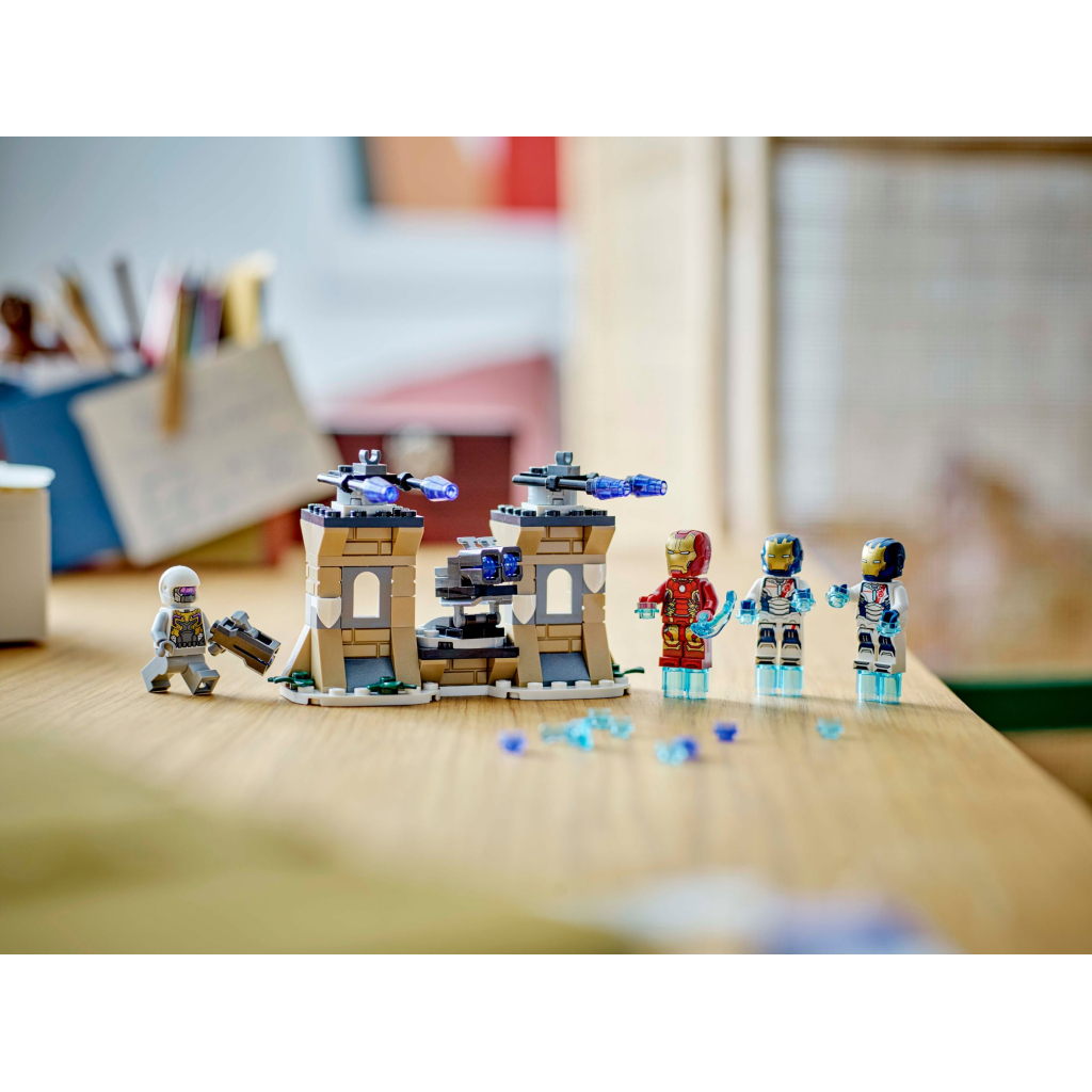 Конструктор LEGO Marvel Залізна Людина і Залізний легіон проти солдата Гідри (76288) - зображення 11