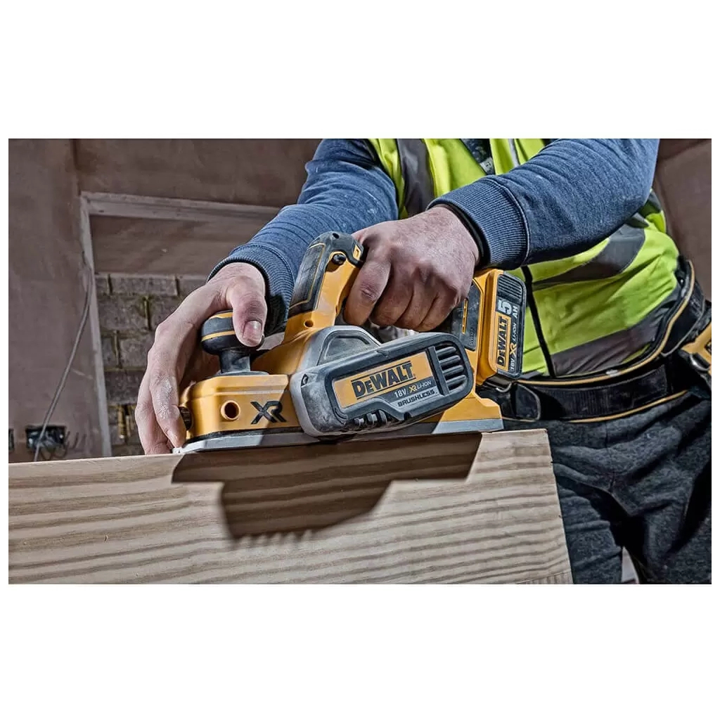 Електрорубанок DeWALT 18 В XR Li-lon, 82 мм, TSTAK (без АКБ та ЗП) (DCP580NT) - изображение 10