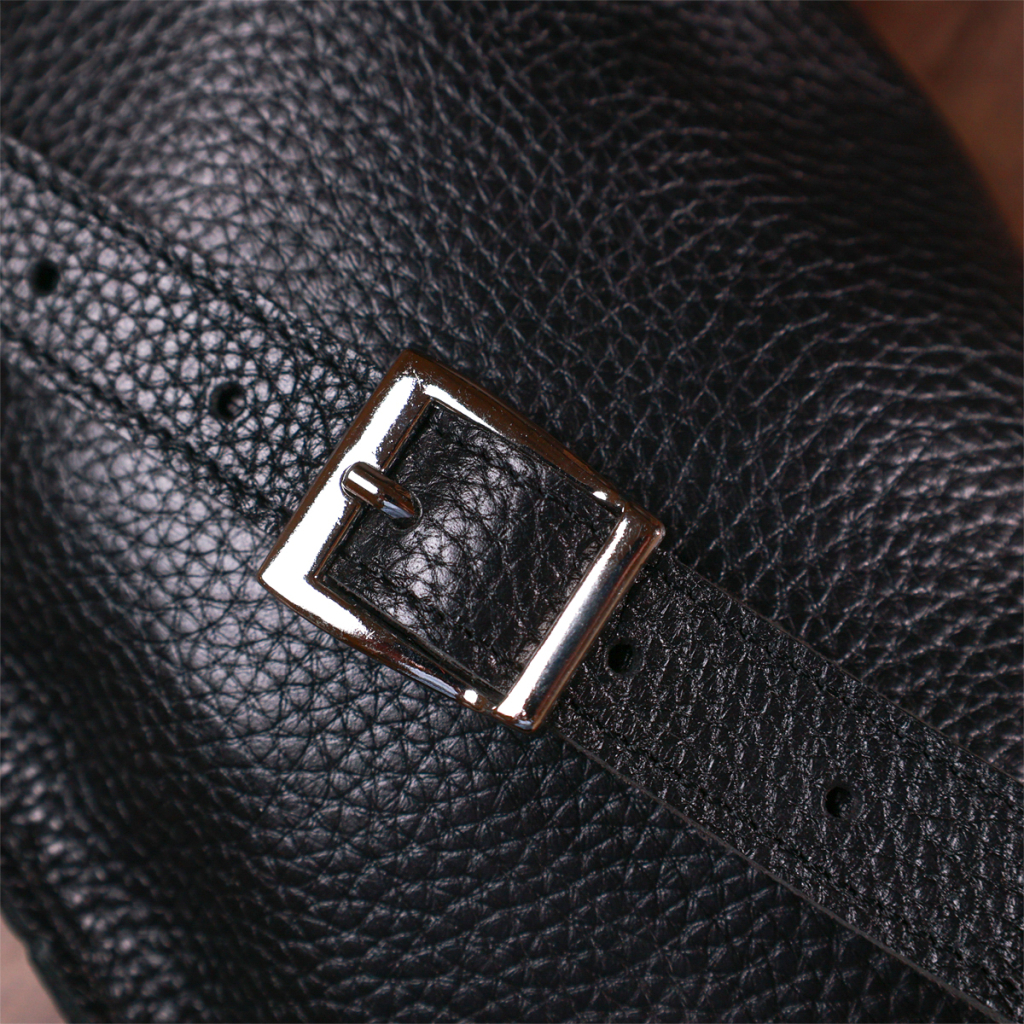 Сумка Shvigel Шкіряна бананка Чорна (16373) - зображення 10