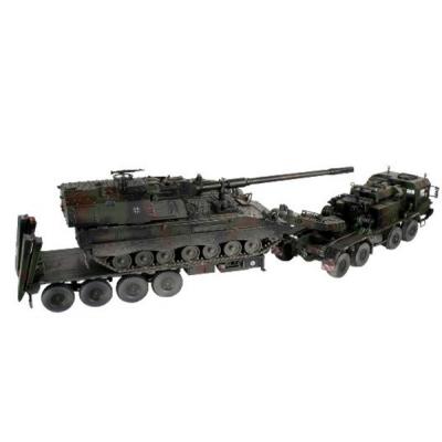 Збірна модель Revell Транспортер + гаубиця + бронемашина SLT503 (3204) - зображення 2