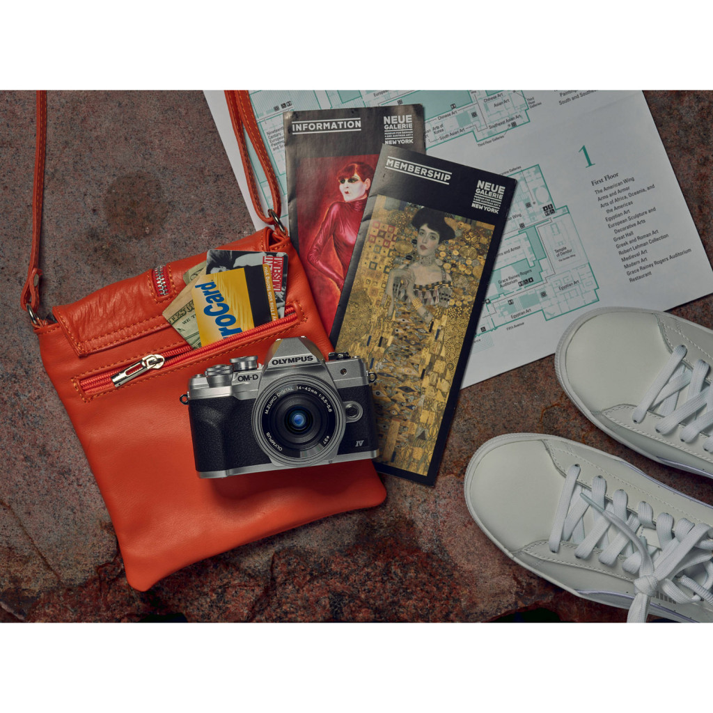 Цифровий фотоапарат Olympus E-M10 mark IV Pancake Zoom 14-42 mm Kit silver (V207132SE000) - зображення 11