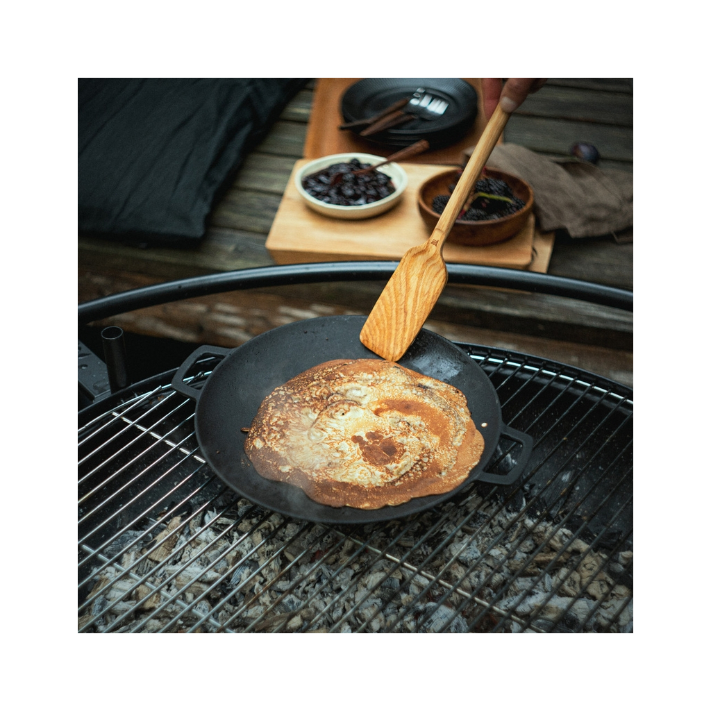 Сковорода Fiskars Norden садж чавунна для гриля 30 см (1066432) - зображення 6