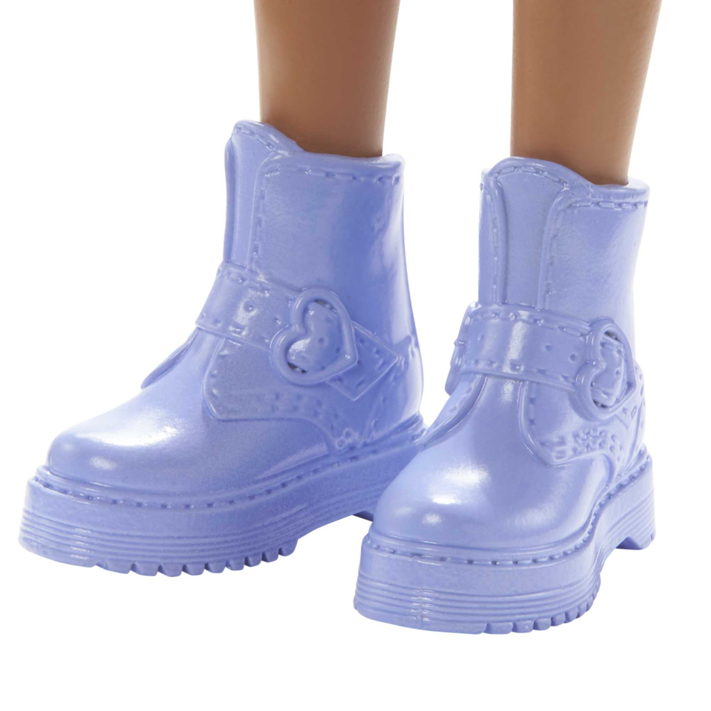 Лялька Barbie Fashionistas в яскравій сукні-футболці (HPF77) - зображення 5