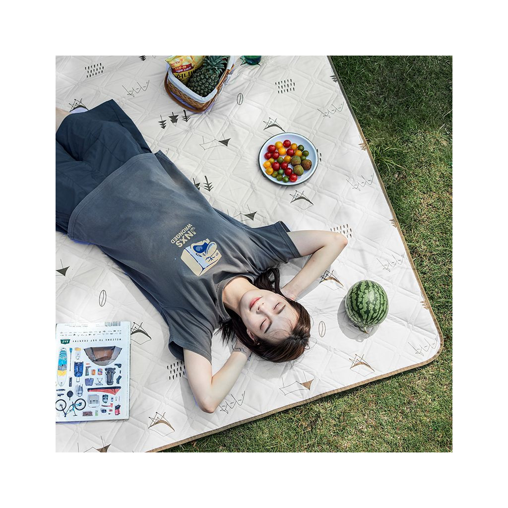 Туристичний килимок Naturehike CNK2300DZ019 180 х 200 см бежевий (6976023922930) - зображення 9