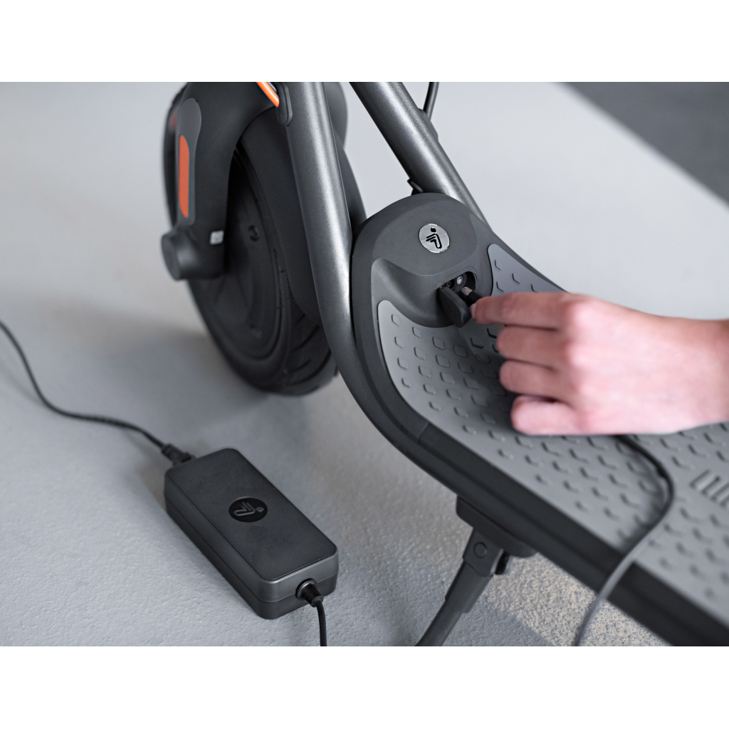 Електросамокат Segway Ninebot F25E (AA.00.0011.90) - зображення 4