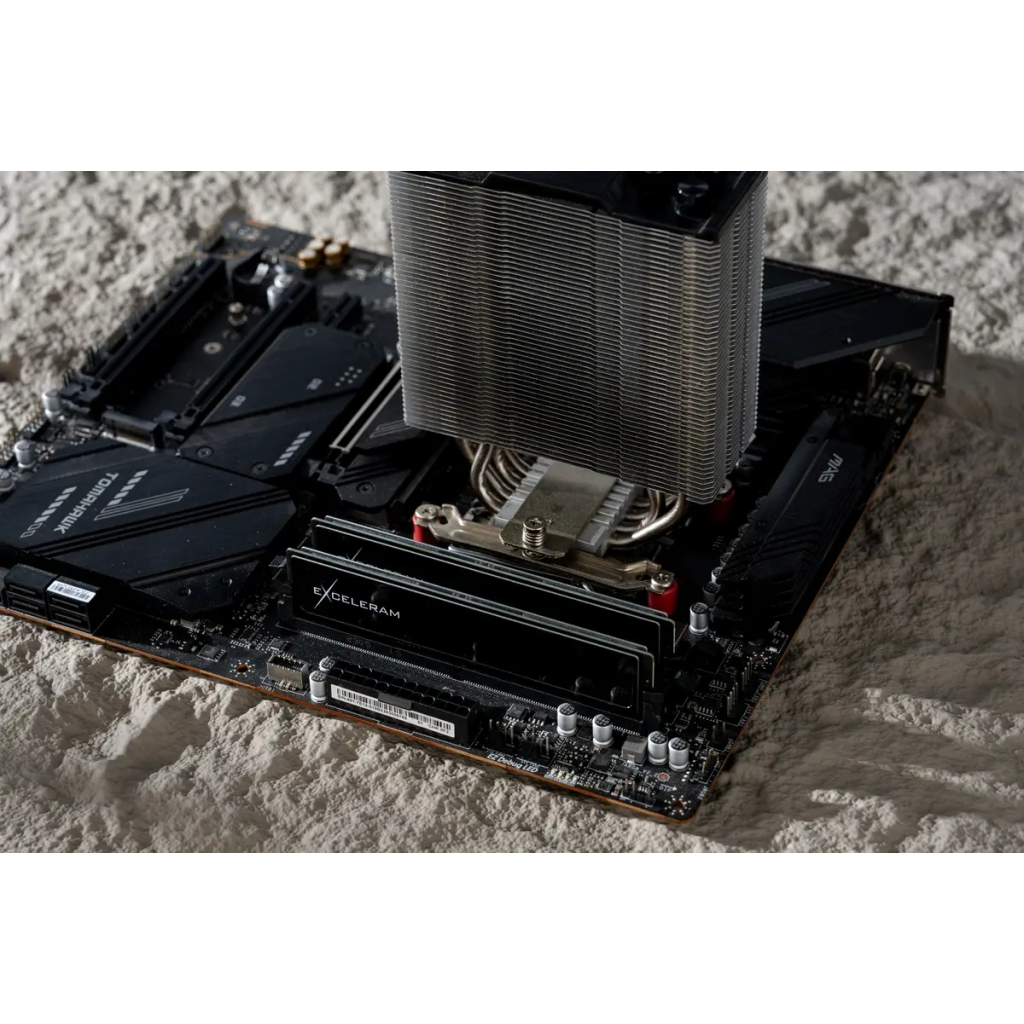Модуль пам'яті для комп'ютера DDR5 16GB 8000 MHz Black Sark eXceleram (ED50160803848C) - зображення 3
