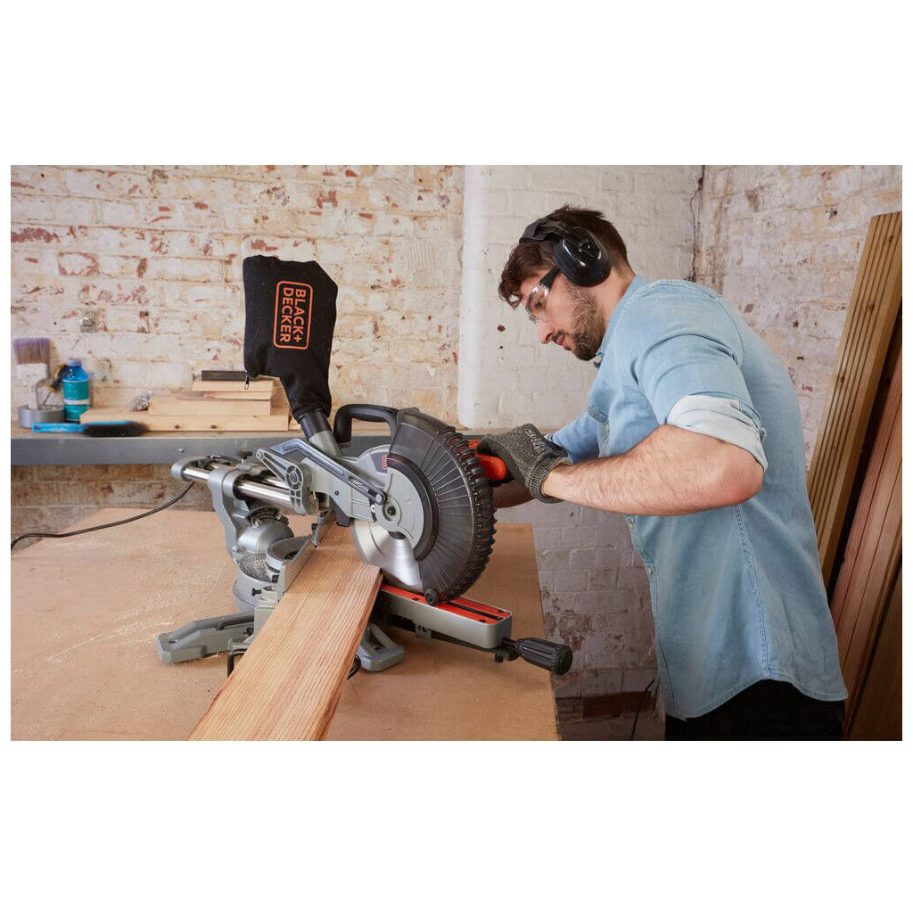 Торцювальна пила Black&Decker 1600 Вт, диск 216х30 мм, 4800 об/хв, XPS, вага 12 кг (BES700) - изображение 3