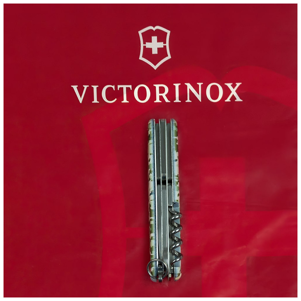 Ніж Victorinox Climber Army Піксель (1.3703.3_W3940p) - зображення 7