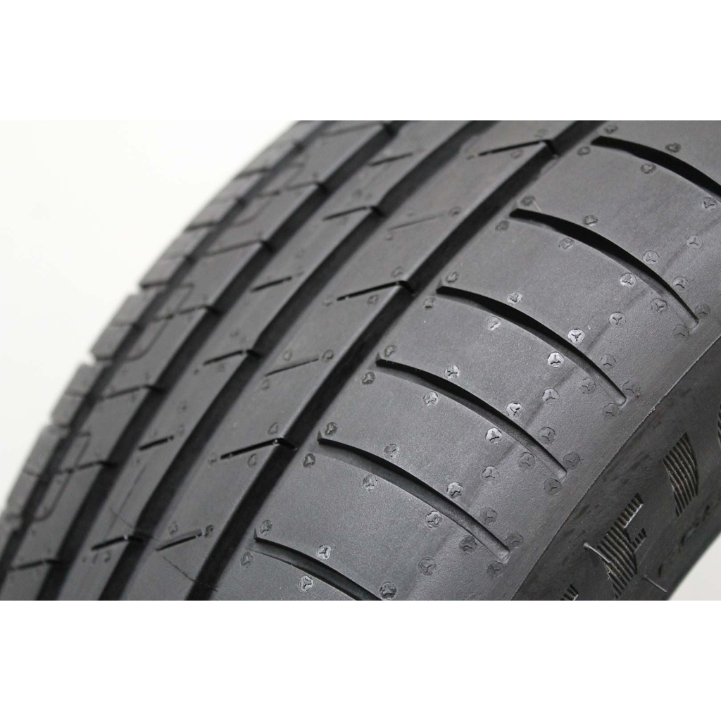 Шина Goodyear EfficientGrip Performance 205/50R16 87W - изображение 5
