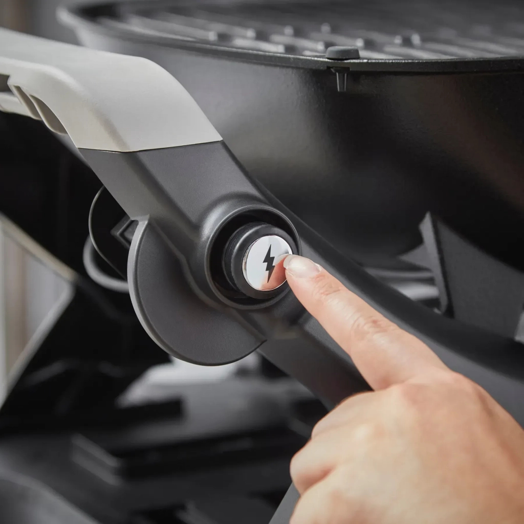 Гриль-барбекю Weber Q1200N з підставкою Black (1501085) - зображення 5