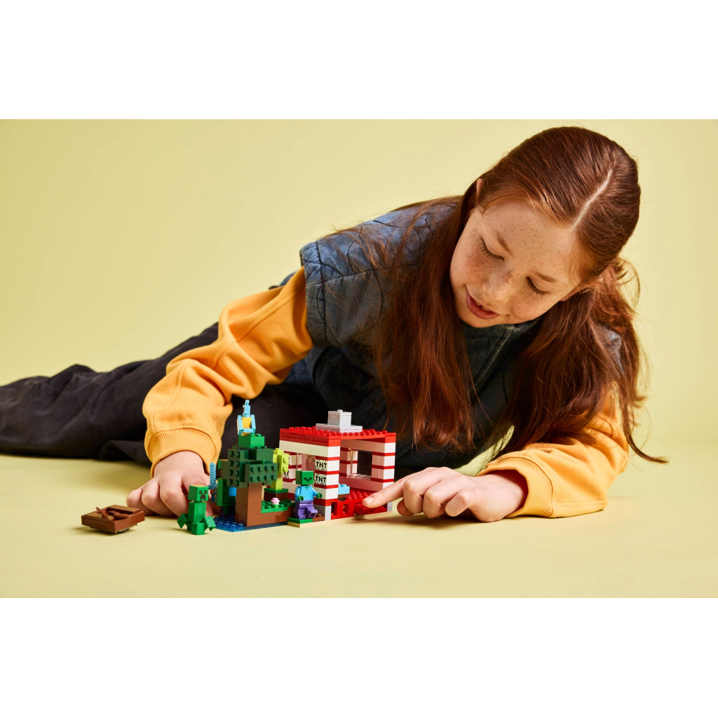 Конструктор LEGO Minecraft Будинок із вибухівки в джунглях (21275) - зображення 9