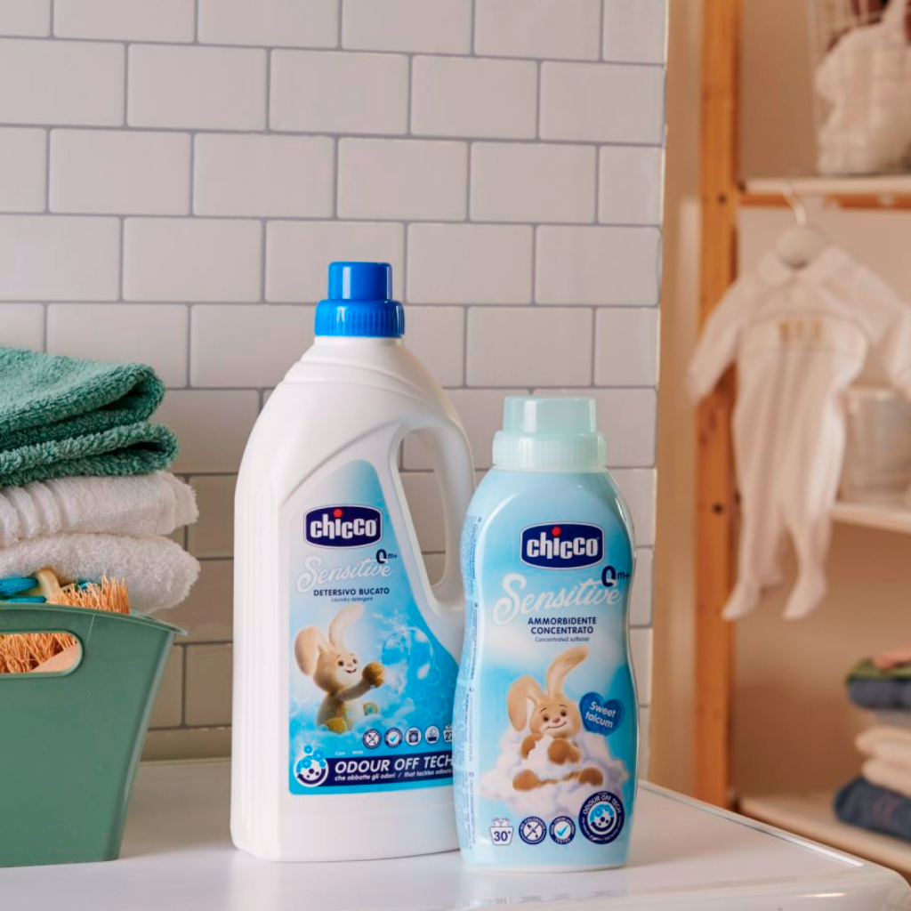 Кондиціонер для білизни Chicco Sensitive Sweet Talcum пом'якшувач тканин 750 мл (8058664103126) - изображение 5