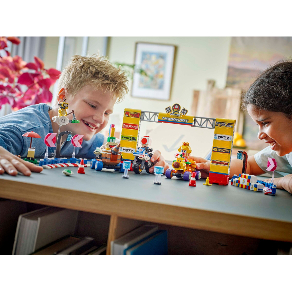 Конструктор LEGO Super Mario Mario Kart – Baby Peach & Grand Prix. Набір (72036) - зображення 10