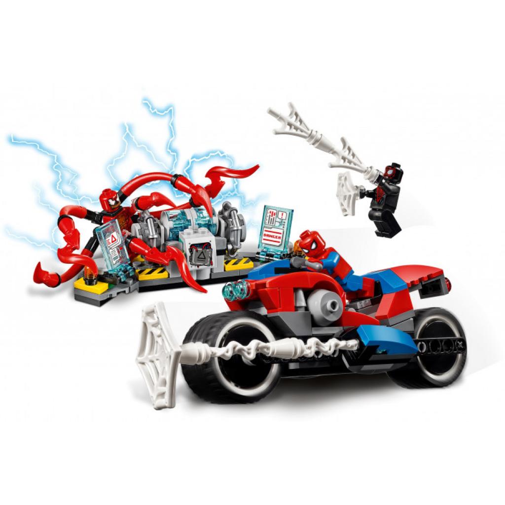 Конструктор LEGO Super Heroes Порятунок на мотоциклі з Людиною-Павуком (76113) (396335) - зображення 4
