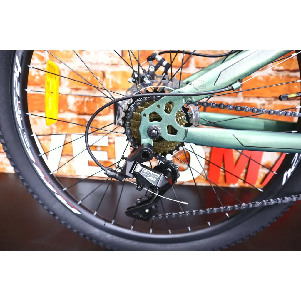 Велосипед Discovery Flint AM DD 24" 13" ST 2024 Зелено-сріблястий (OPS-DIS-24-332) - зображення 6