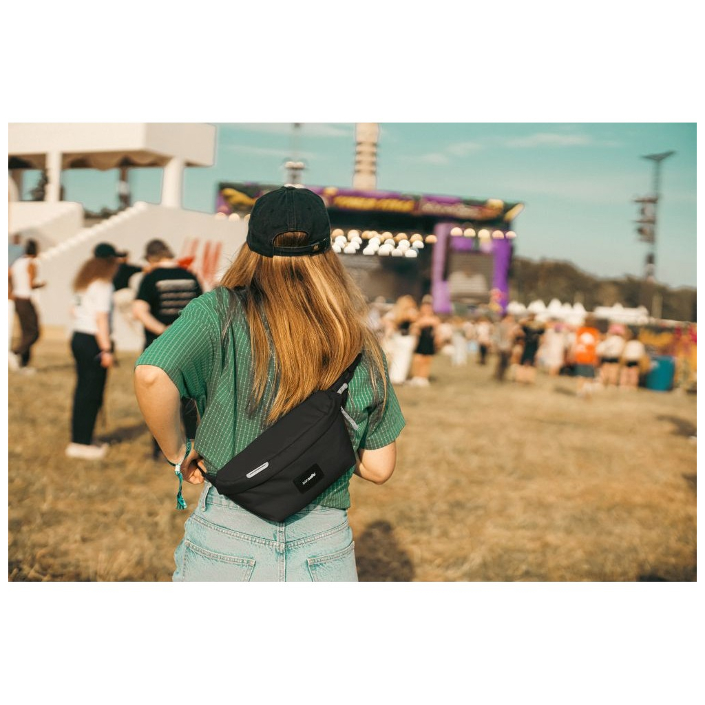 Сумка Pacsafe GO sling pack Чорна (35100130) - зображення 10
