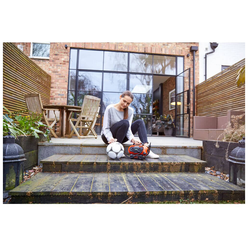 Автомобільний компресор Black&Decker Li-Ion, 18V, (без АКБ та ЗП) (BDCINF18N) - picture 10