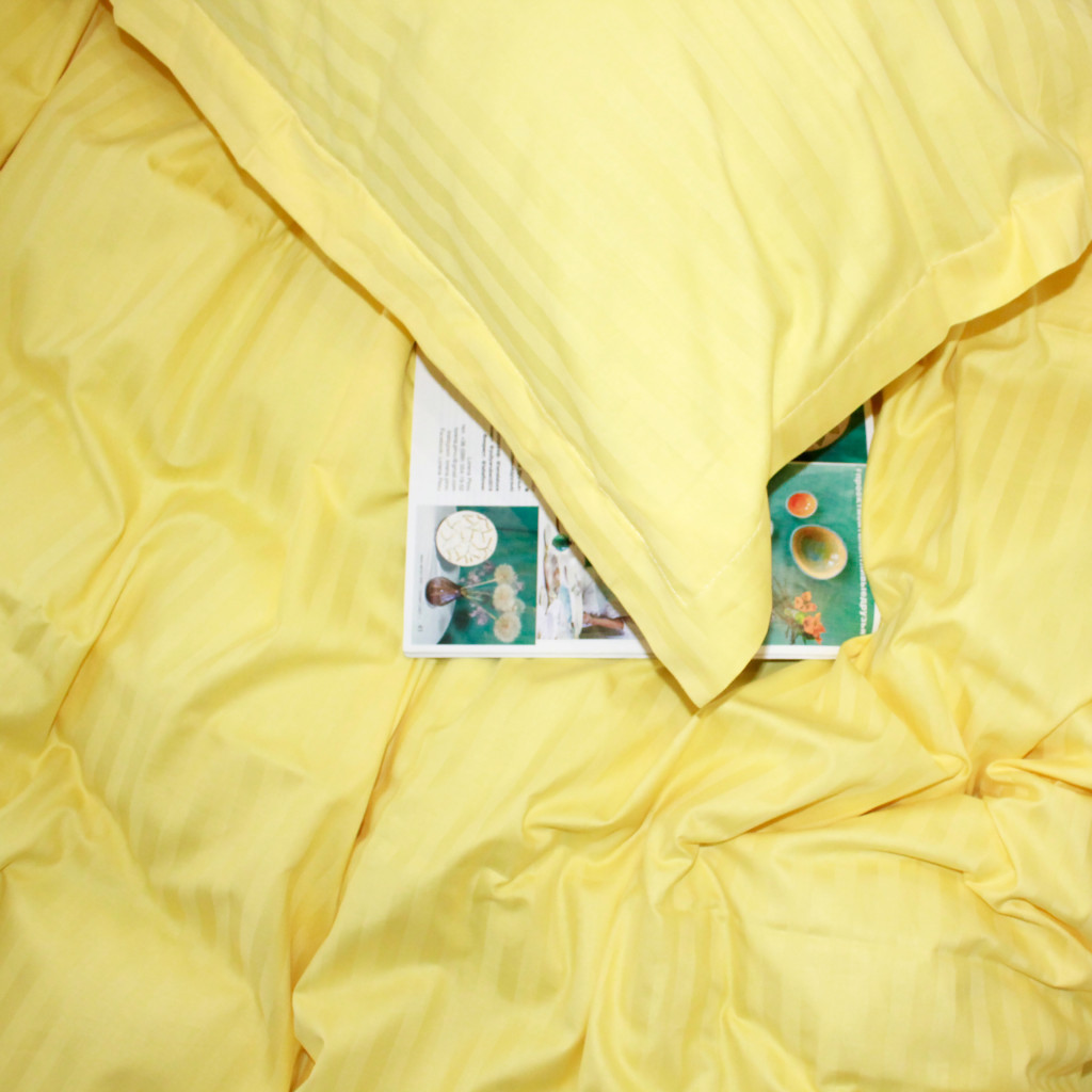 Постільна білизна MirSon Satin Stripe 30-0003 Intense Yellow 160х220 Сімейна (2200005248232) - зображення 6