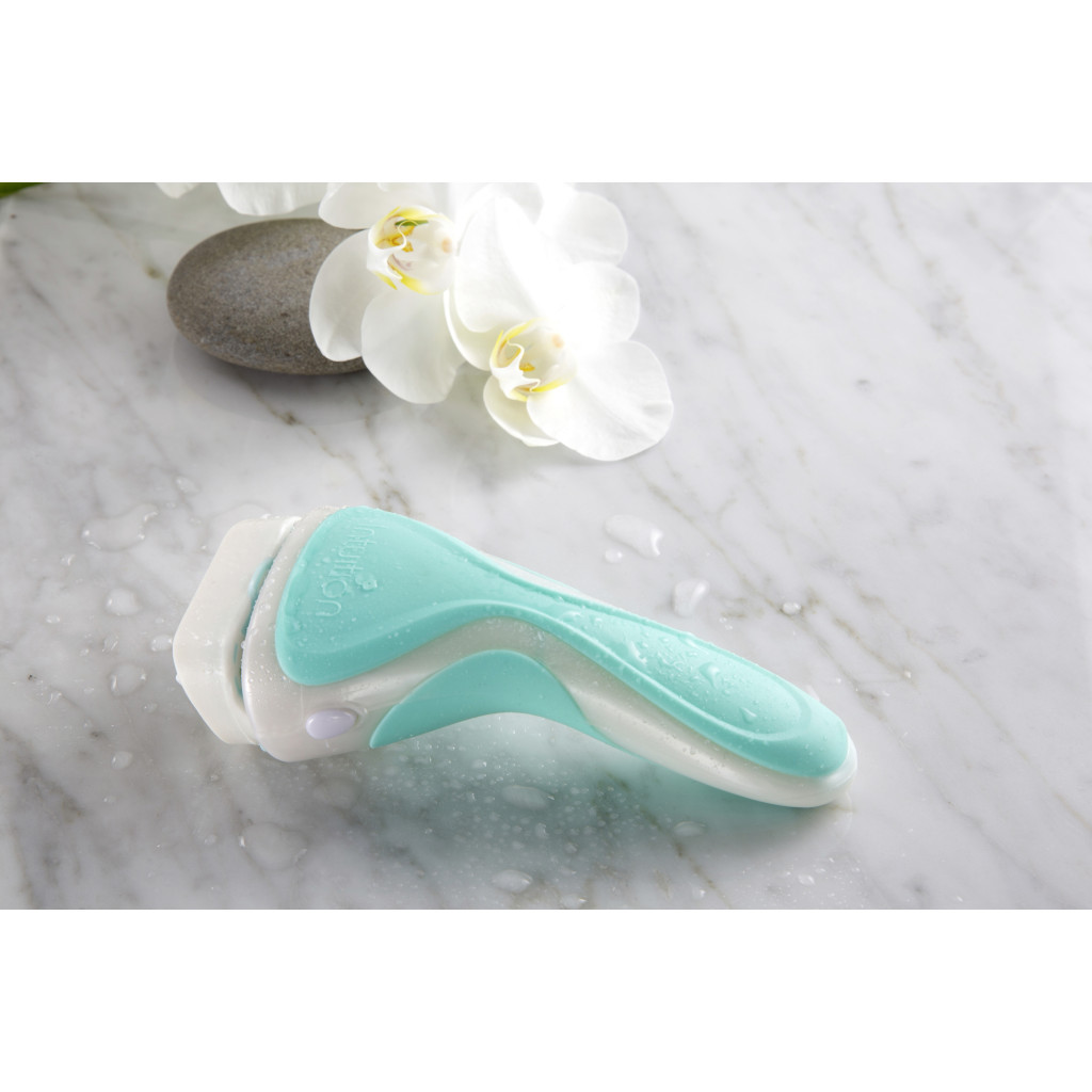 Бритва Wilkinson Sword Intuition Sensitive (4027800416004) - изображение 4