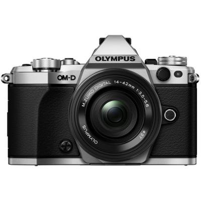 Цифровий фотоапарат Olympus E-M5 mark II Pancake Zoom 14-42 mm Kit silver/black (V207044SE000) - зображення 2