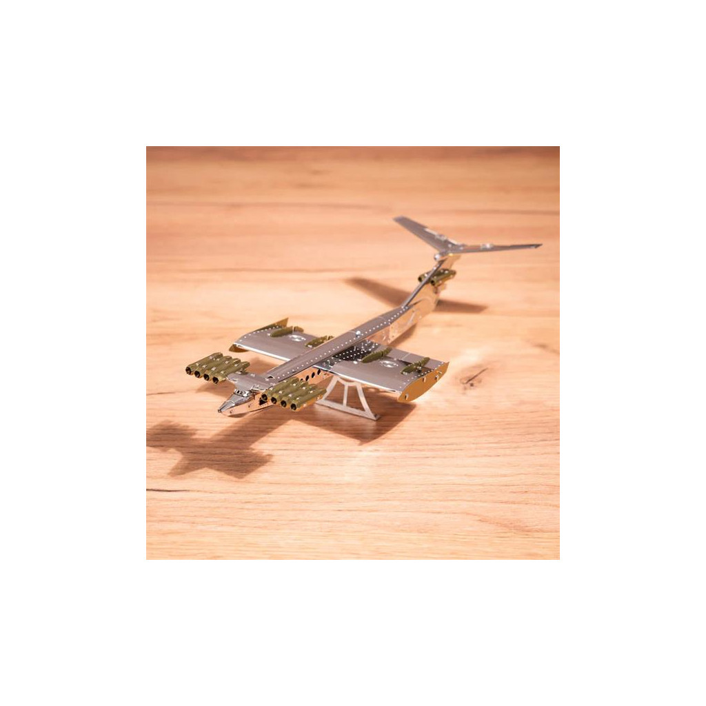 Конструктор Metal Time Колекційна модель Caspian Sea Monster Ekranoplan (MT099) - зображення 2