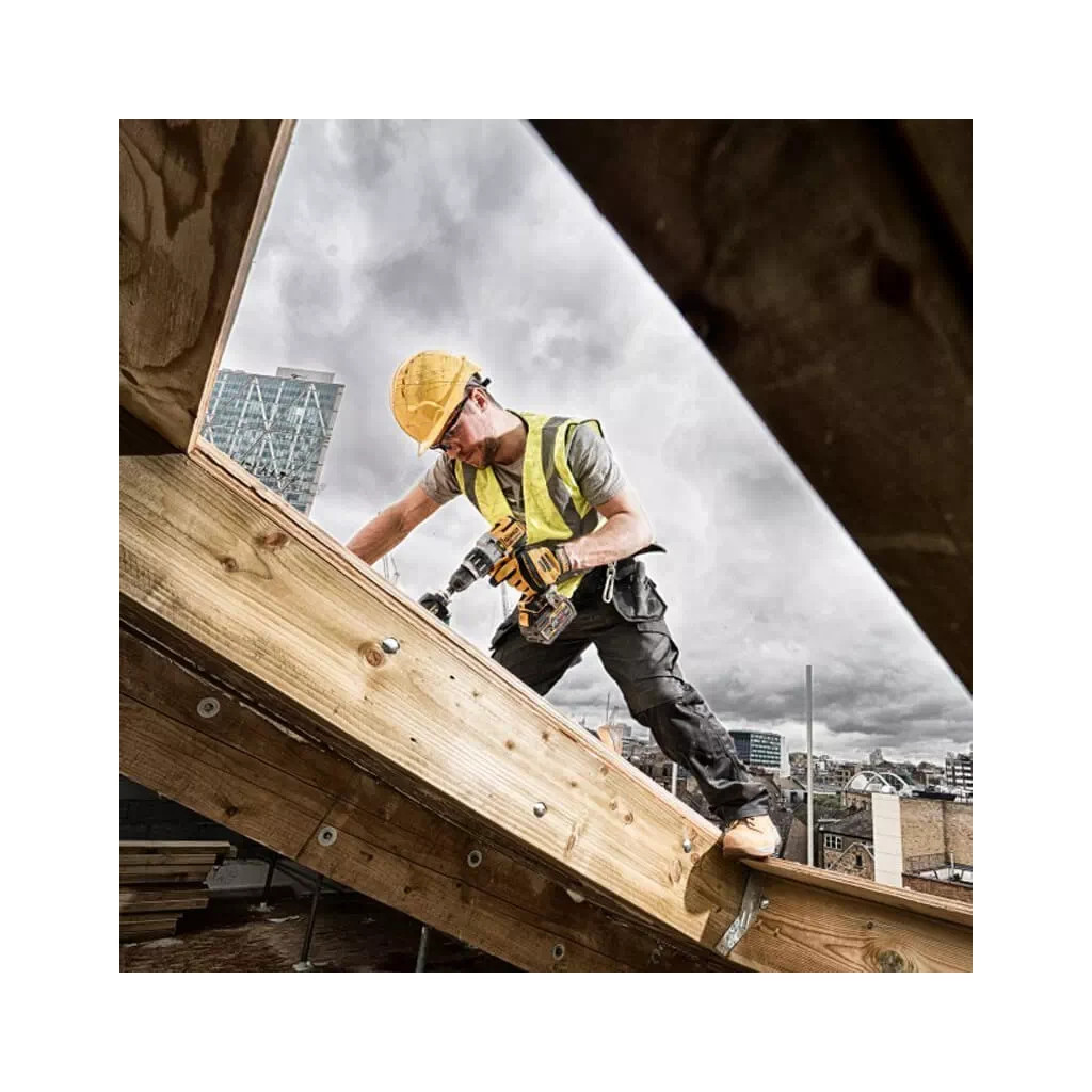 Шуруповерт DeWALT XR Li-Ion 18 В, 95 Нм, 2 АКБ + ЗП, рукоятка, кліпса, кейс (DCD996P3K) - зображення 6