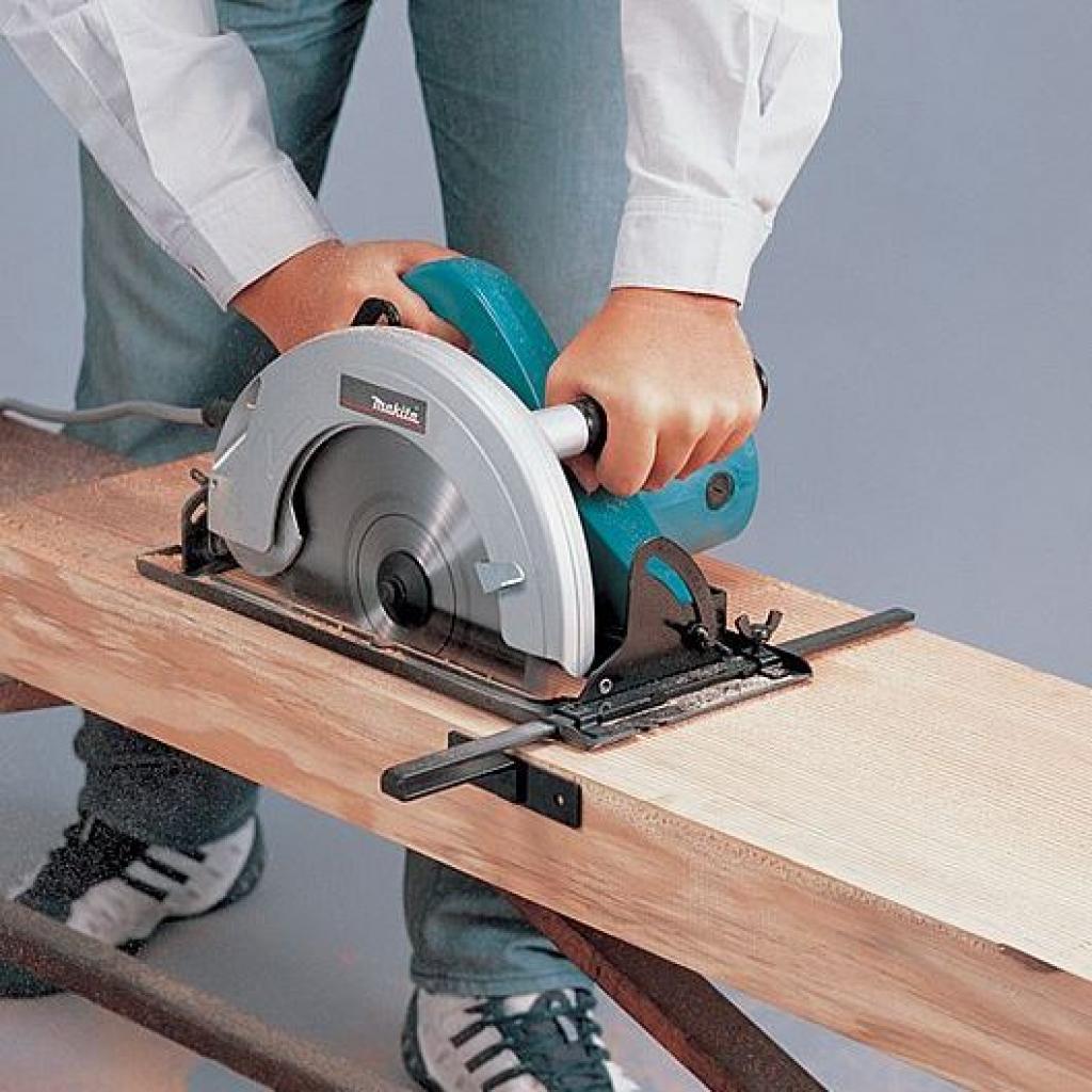 Дискова пила Makita N5900B - зображення 2