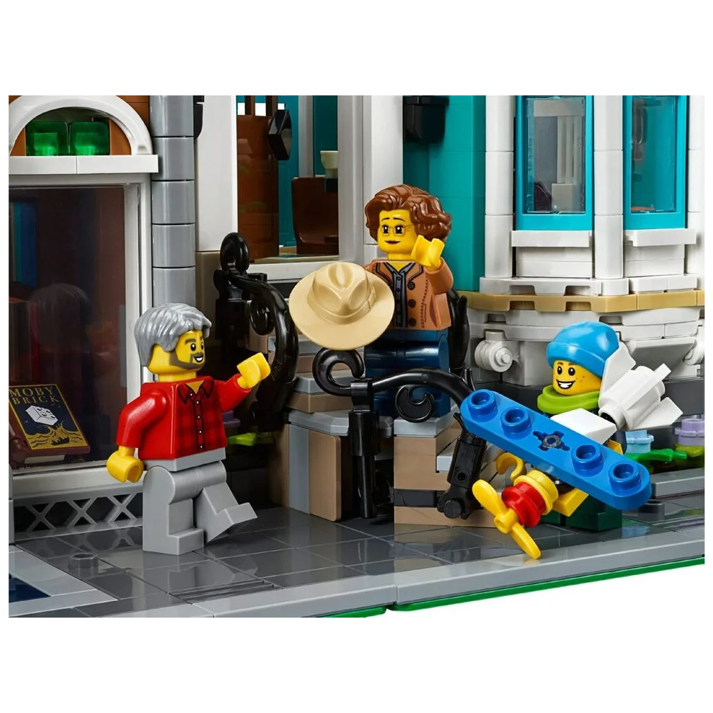 Конструктор LEGO Creator Expert Книжкова крамниця 2504 деталі (10270) - зображення 4