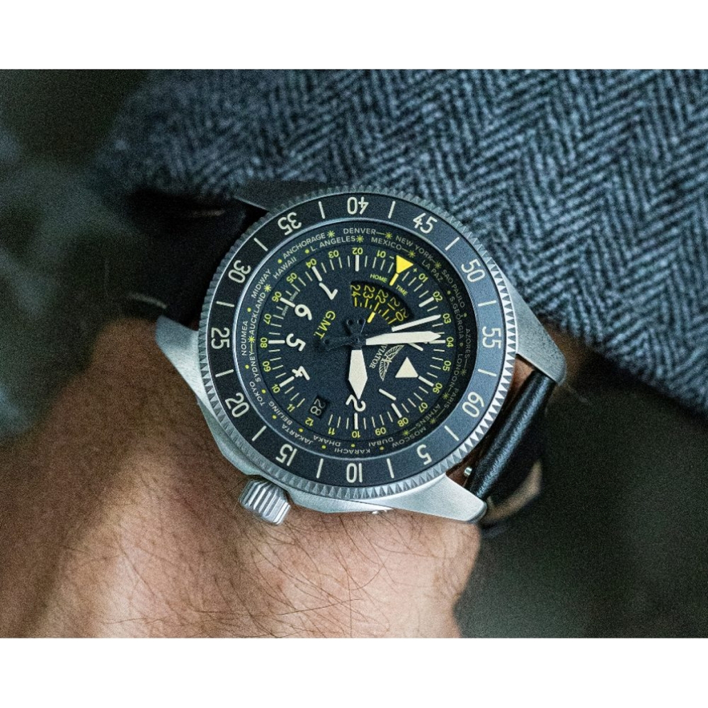 Наручний годинник Aviator V.1.37.0.303.4 - зображення 5