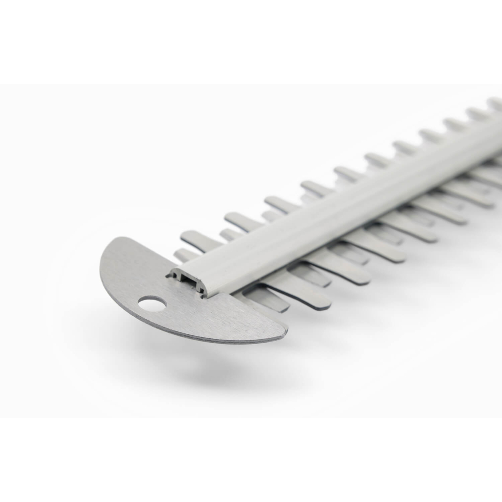 Кущоріз Stiga 48V, 58 см, діам гілок 18 мм (без АКБ та ЗП)¶0.5 кВт, 50 см, діаметр гілок 16 мм, вага 3.1 кг¶0. (HT500e) - зображення 5